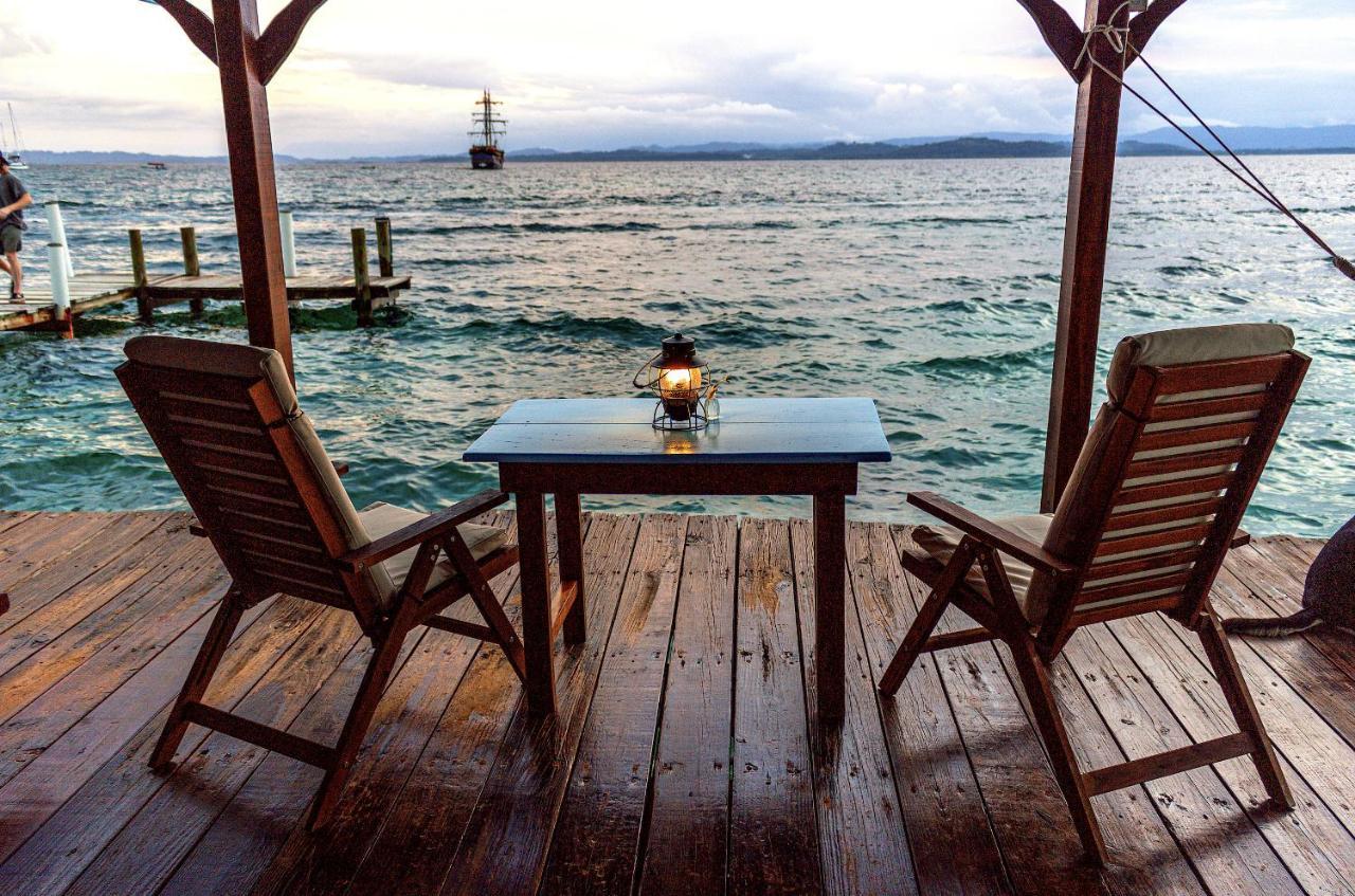 Casa Acuario Boutique Hotel โบกัสทาวน์ ภายนอก รูปภาพ